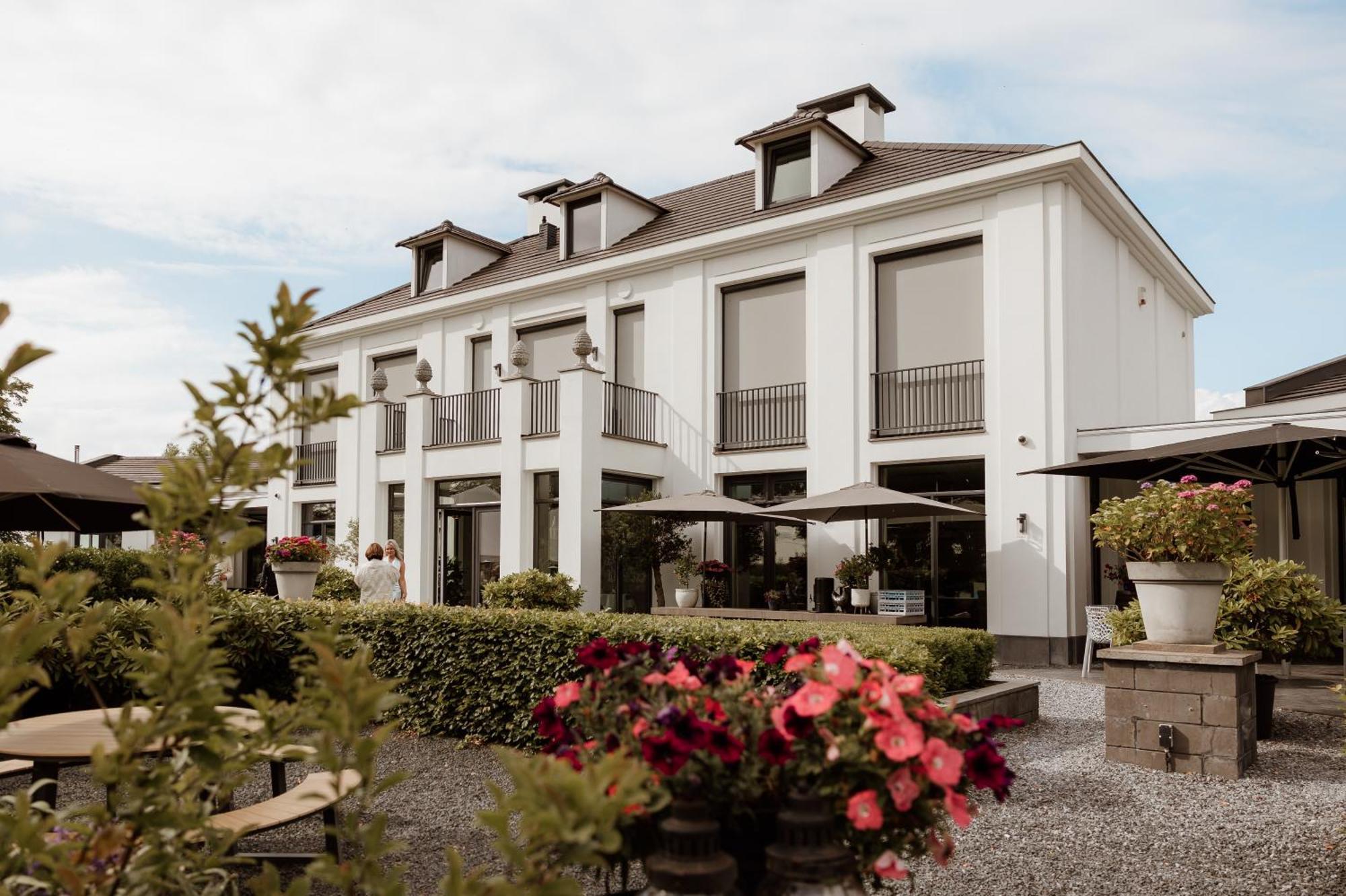 Landhuis Logan Landing Rilland-Bath Exterior photo